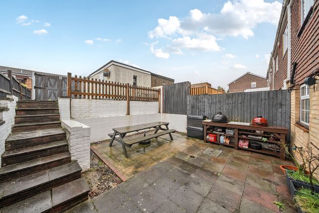 22, Juniper Walk, Swanley photo 3