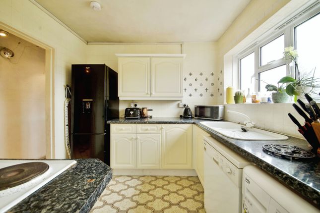 Flat for sale in Manor Court, Enfield