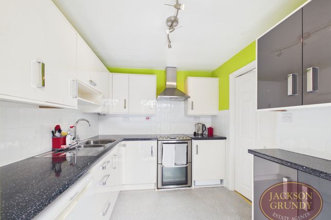 22, Barker Road, Northampton photo 5
