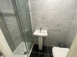 Room 1, 105 Walsgrave Road, Coventry photo 3