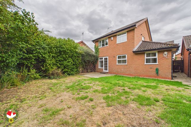 2 Woodgate Close, Gloucester photo 4
