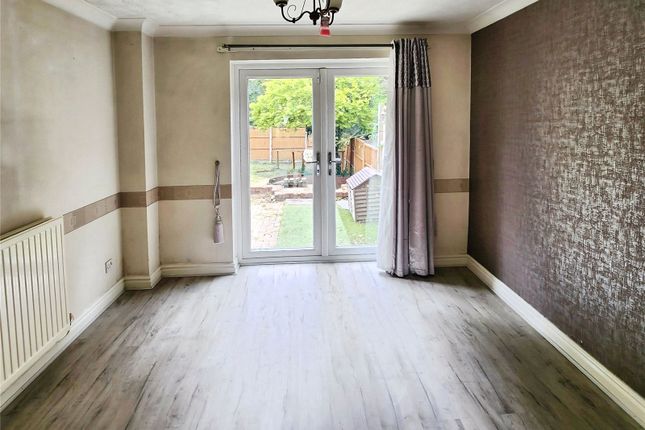29, Morgan Close, Coventry photo 3