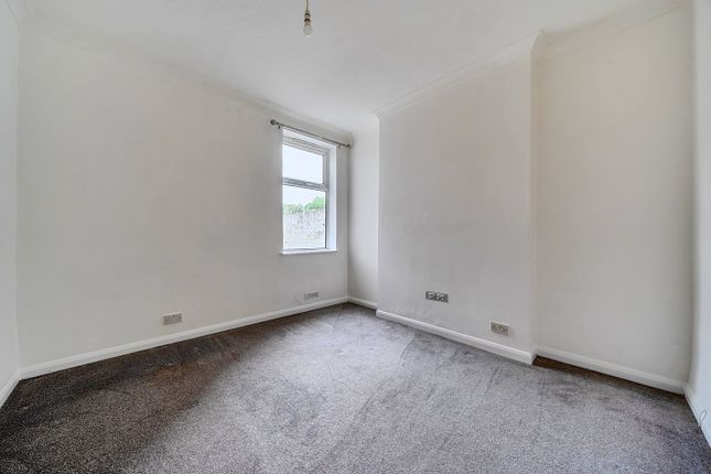 245, Ravenscroft Road, Beckenham photo 4
