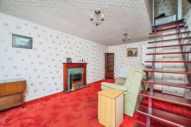 7, Ainsworth Road, Immingham photo 2