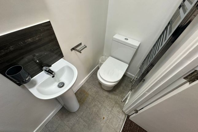 Room 1, 10, Alpine Street, Reading photo 4