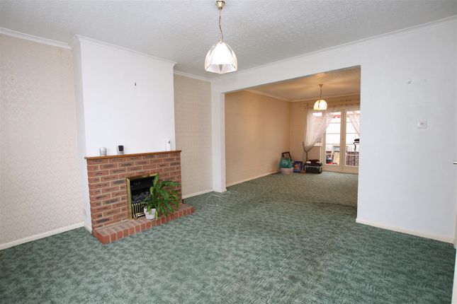 5, Cadogan Avenue, Dartford photo 2