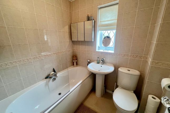 Terraced house for sale in Meadowbrook Close, Colnbrook, Slough, Berkshire