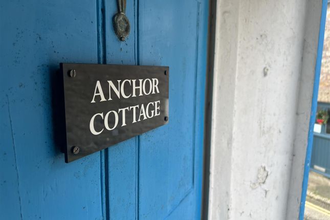 Anchor Cottage, 10 Regent Terrace, Mousehole Penzance photo 2