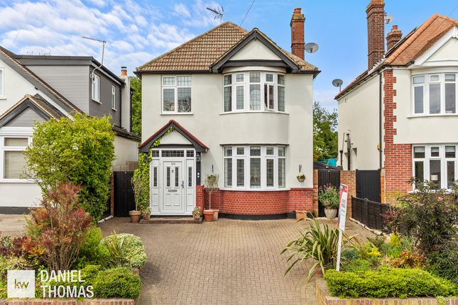 Thumbnail Detached house for sale in Broomstick Hall Road, Waltham Abbey