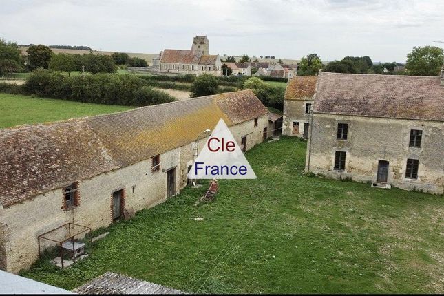 Farmhouse for sale in Saint-Pierre-Sur-Dives, Basse-Normandie, 14170, France