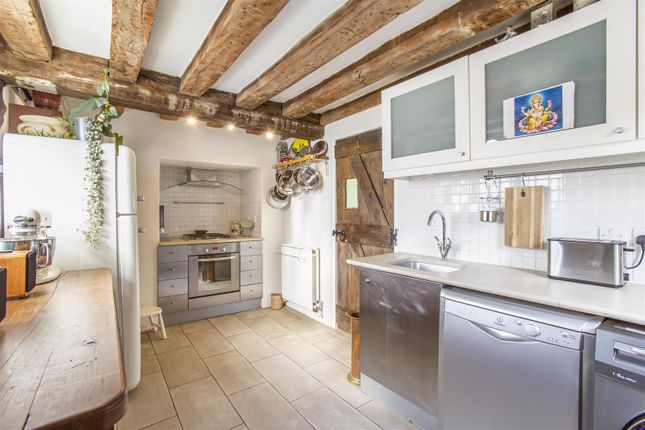 2 Ancient House, 2, Church Lane, London photo 3