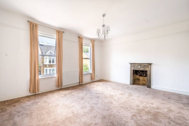 Thumbnail Flat to rent in Wilton Road, Colliers Wood, London