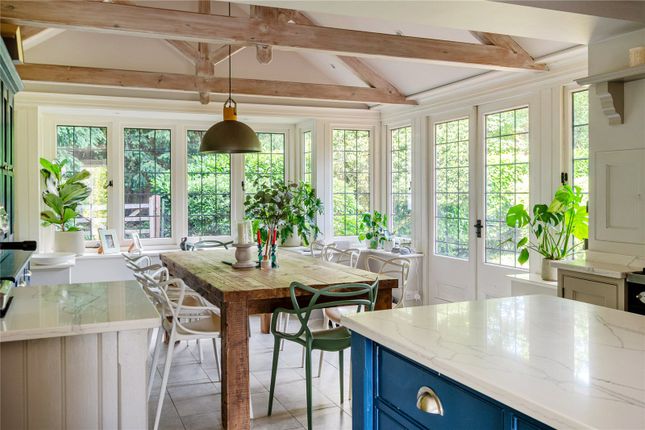 Rowbarns Cottage,, Green Dene, East Horsley photo 4