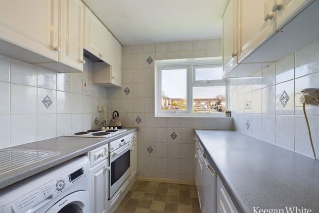 Flat for sale in The Pastures, Downley, High Wycombe