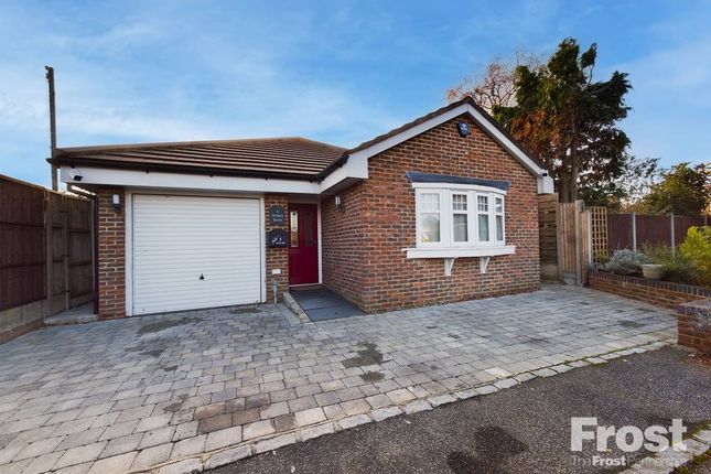 Thumbnail Bungalow for sale in Ostlers Drive, Ashford, Middlesex