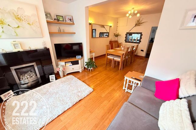 7, Taylor Street, Warrington photo 2