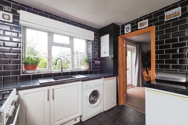 16, Wilden Crescent, Nottinghamshire photo 3