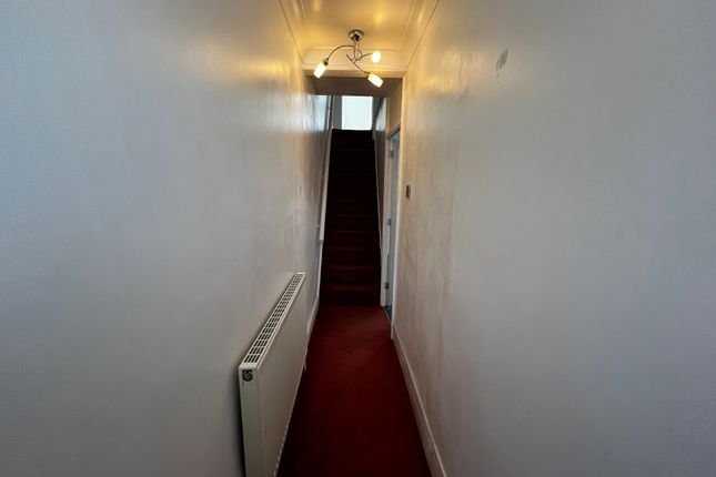 108, Ashford photo 5