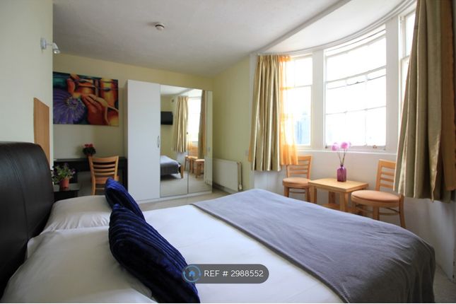 Hove photo 5