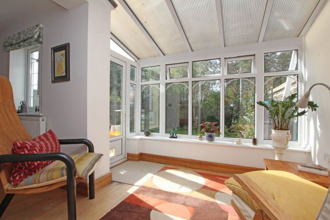 31, Silver Strand West, Eastbourne photo 3