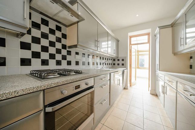 103A, Greencroft Gardens, London photo 4