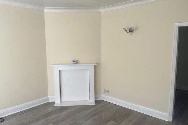 18, Fredora Avenue, Blackpool photo 3