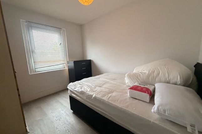 1 Bedroom Flat