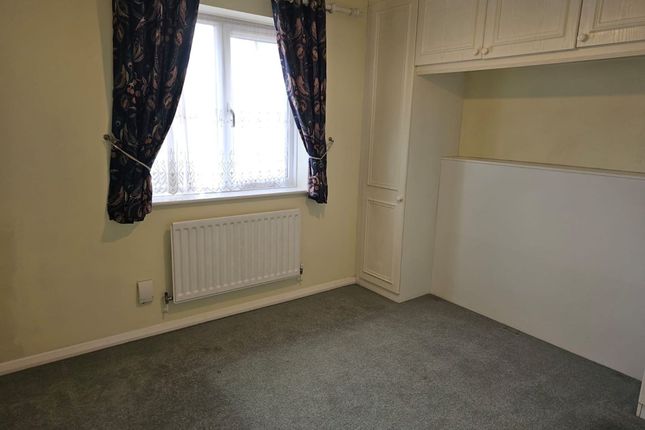 15, Acer Avenue, Hayes photo 5