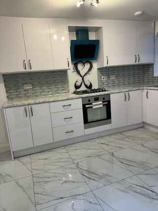21, Claremont Avenue, Harrow photo 4