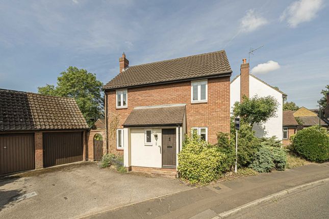 3-bed house on 8, Gresham Road, Hampton, £2,395/mo