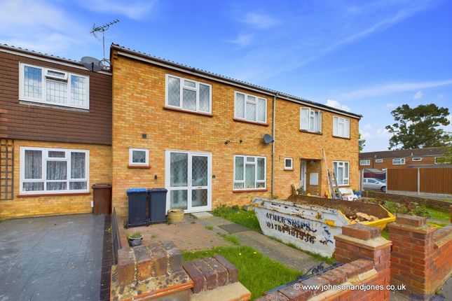 Thumbnail Terraced house for sale in Brookside, Chertsey