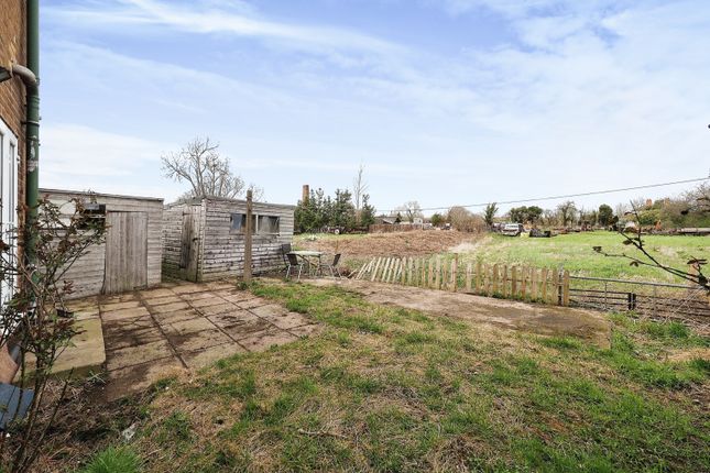 End terrace house for sale in Cavendish Close, Derby