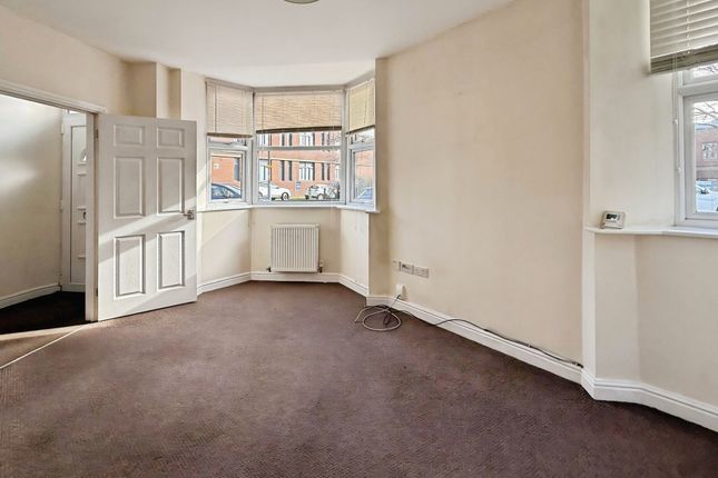 1 207, Sutton Road, Kidderminster photo 3