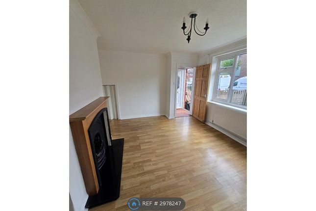 Shakespeare Road, Swinton, Manchester photo 5