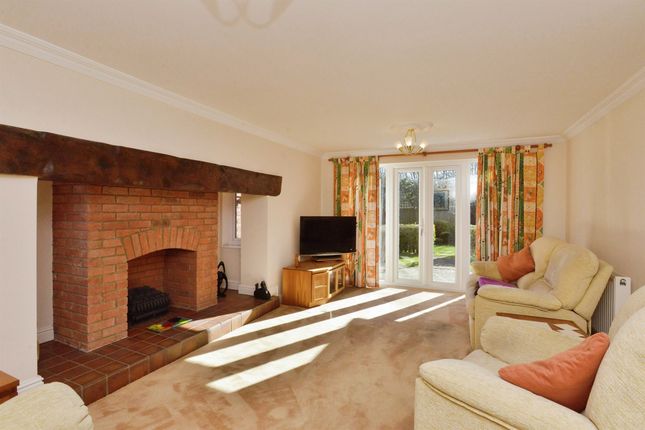 25, Holy Thorn Lane, Milton Keynes photo 3