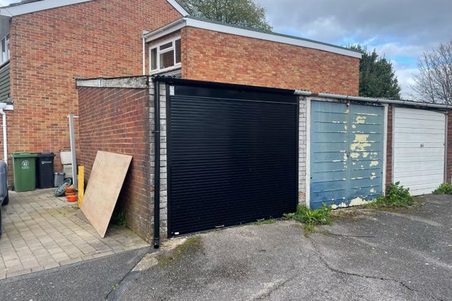 Thumbnail Parking/garage to rent in Lordington Close, Drayton, Portsmouth