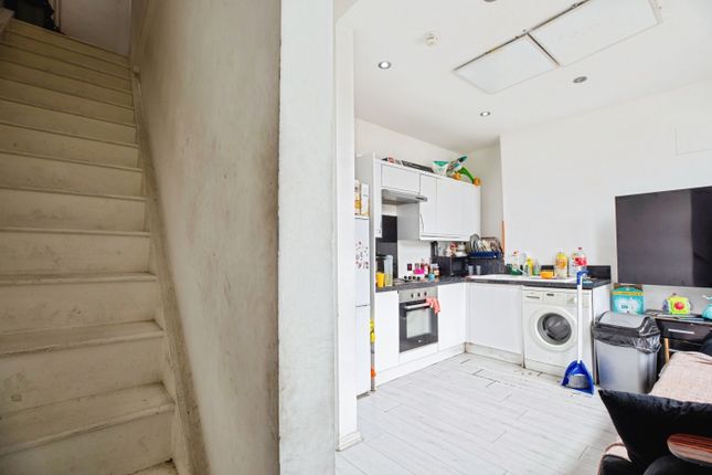 141b, High Street, London photo 4