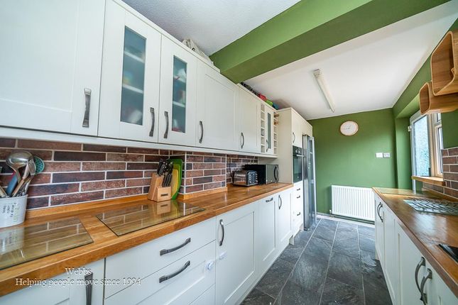 Holly Road, Burton-On-Trent photo 3