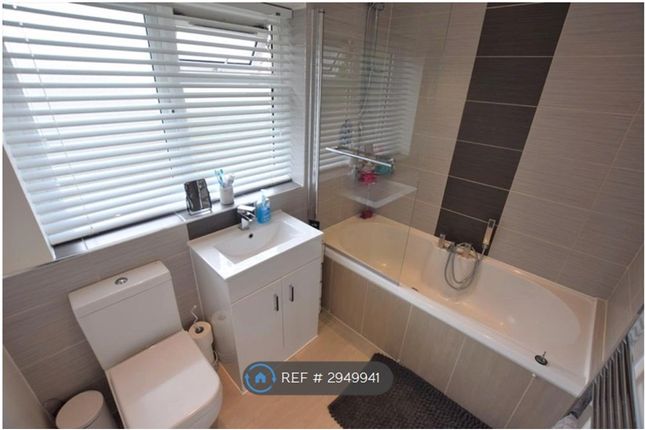 Wooding Grove, Harlow photo 2