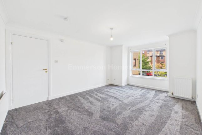 8, Millstream Court, Paisley photo 2