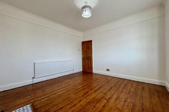 58, Sidcup Road, London photo 3