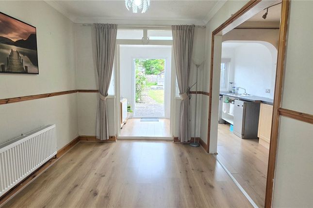 44, Middlecotes, Coventry photo 4