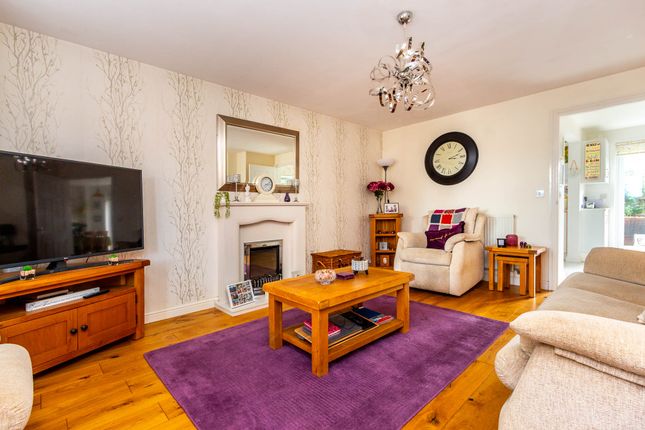 12, Patenall Way, Higham Ferrers photo 4