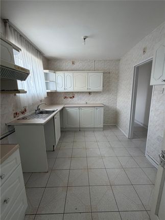 66,, Cherry Road, Enfield photo 5