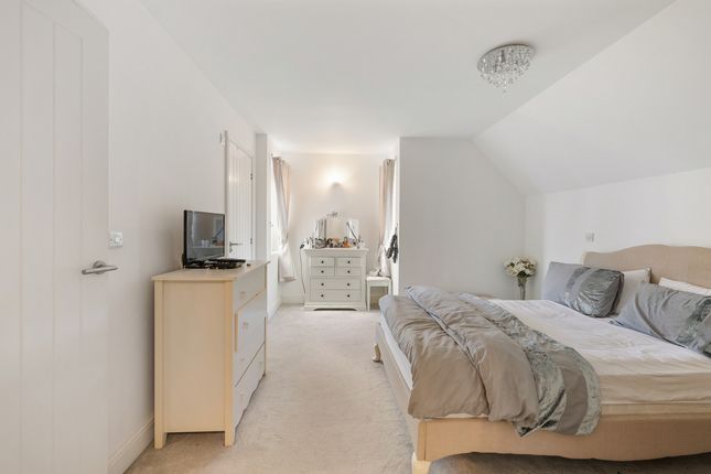 24a, Point Chase, Colchester photo 4