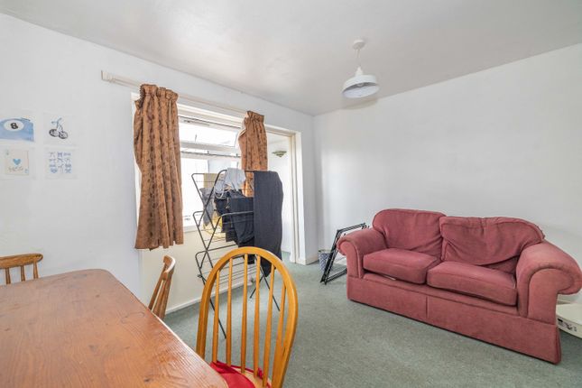 5, Bawden Close, Kent photo 3