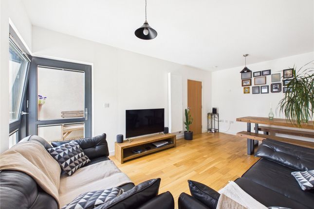 14, Kynaston View, Bristol photo 3