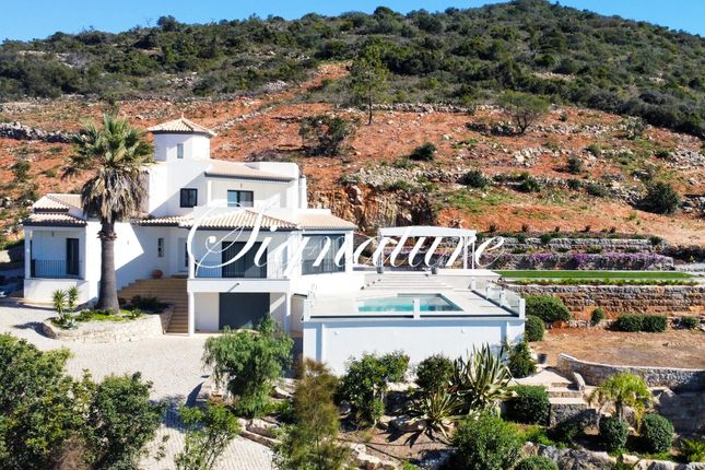 Thumbnail Villa for sale in Santa Bárbara De Nexe, Faro, Pt