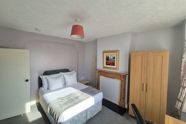 60, Pevril Road, Nottingham photo 3