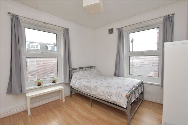 29, Kelsall Road, West Yorkshire photo 5